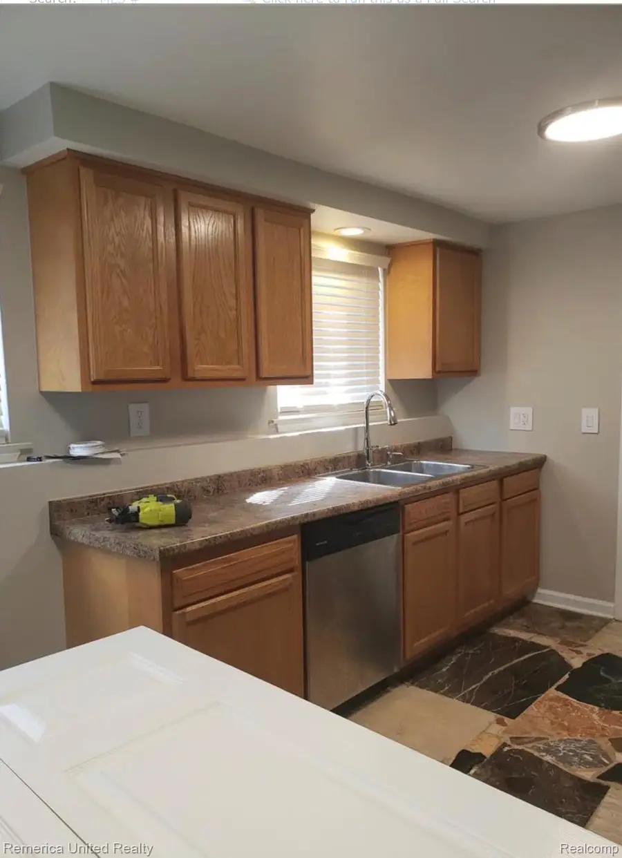 3235 Isabelle Avenue, Inkster, MI 48141 - Image #2