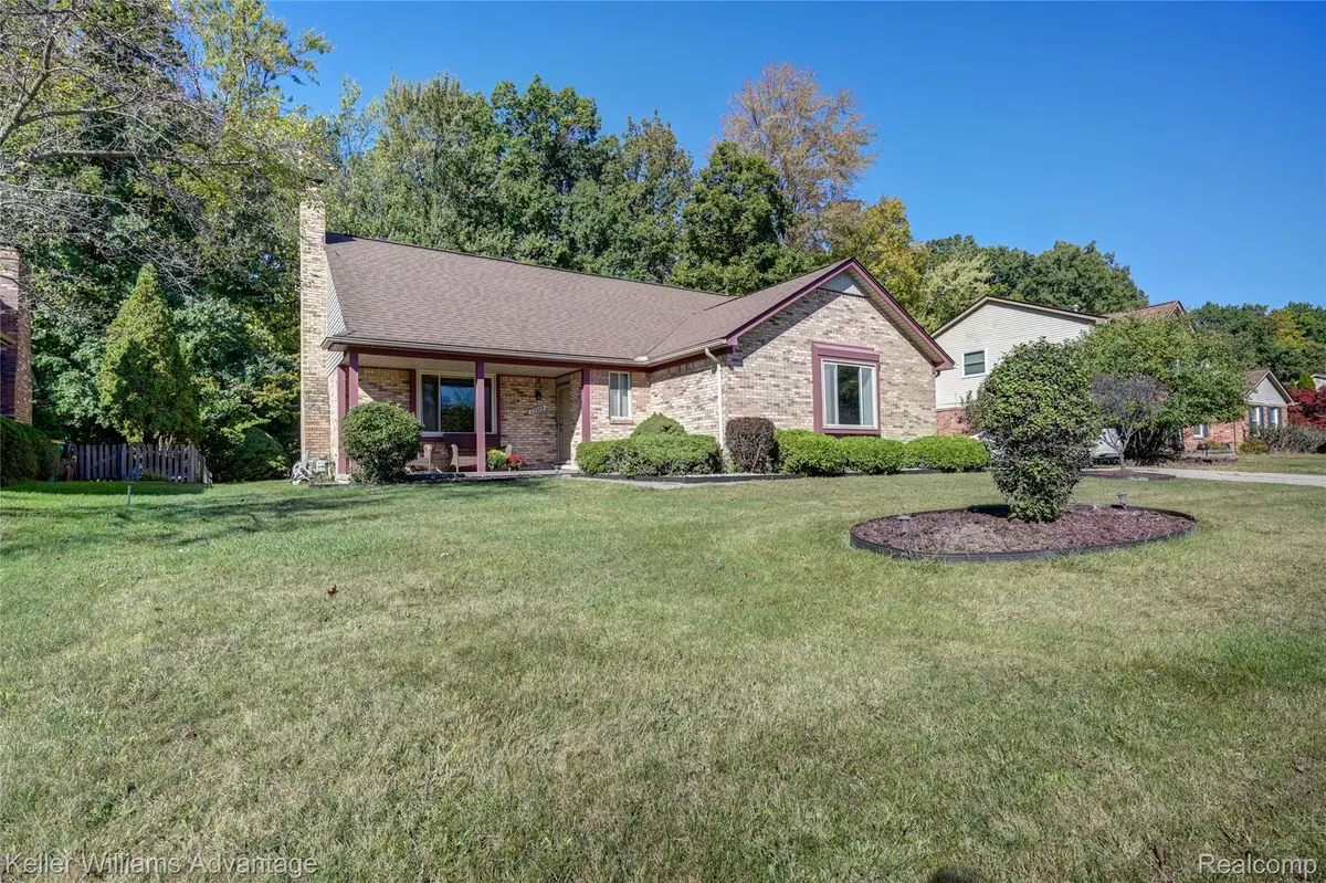23389 Scott Drive, Farmington Hills, MI 48336 - Image #1
