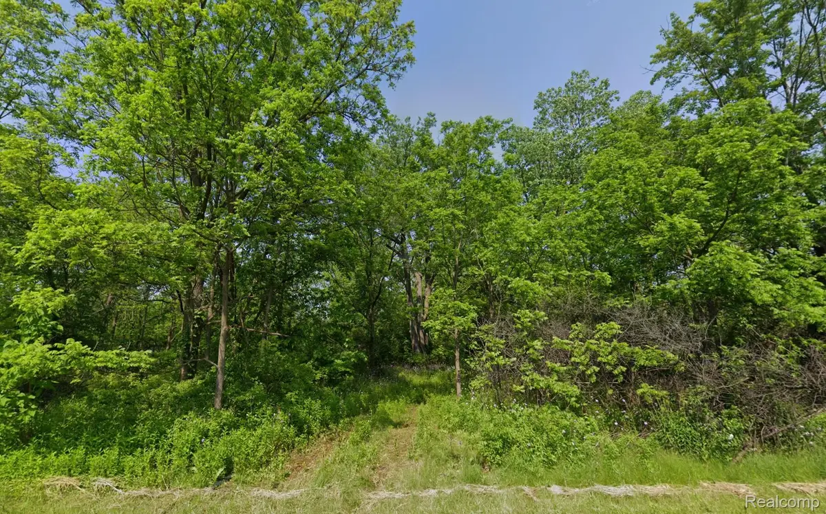 3213 N Jennings Road, Flint, MI 48504 - Image #1