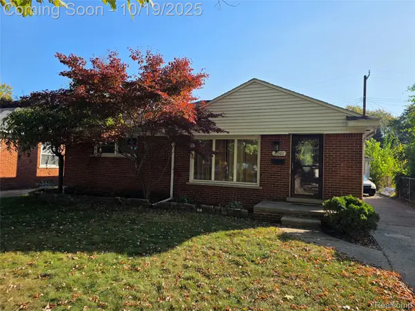 8960 Arnold Avenue, Redford, MI 48239