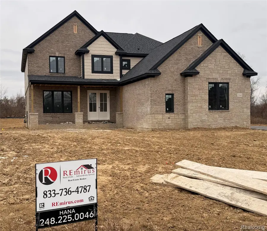 2163 Heidi Drive, Addison Township, MI 48370 - Image #2