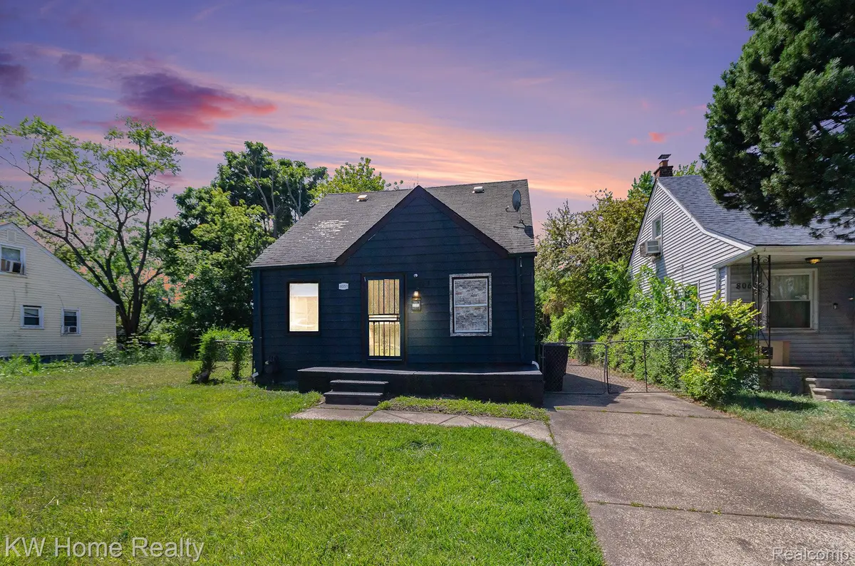 8051 Ashton Avenue, Detroit, MI 48228 - Image #1