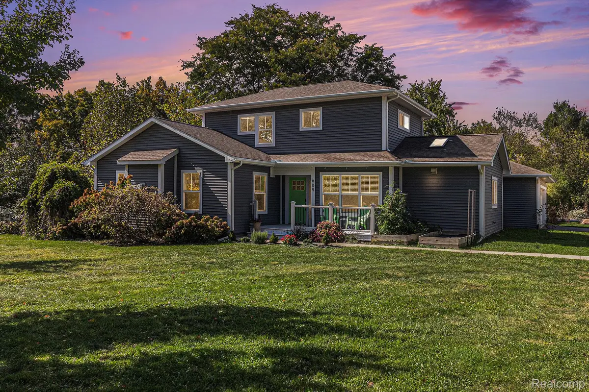 609 Ironwood Drive, Ann Arbor, MI 48103 - Image #1