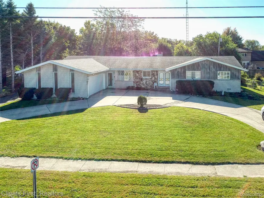 2480 N Dixie Highway, Detroit Beach, MI 48162 - Image #2