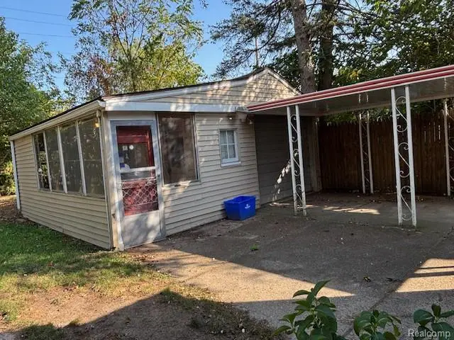 19498 Brady, Redford, MI 48240 - Image #3