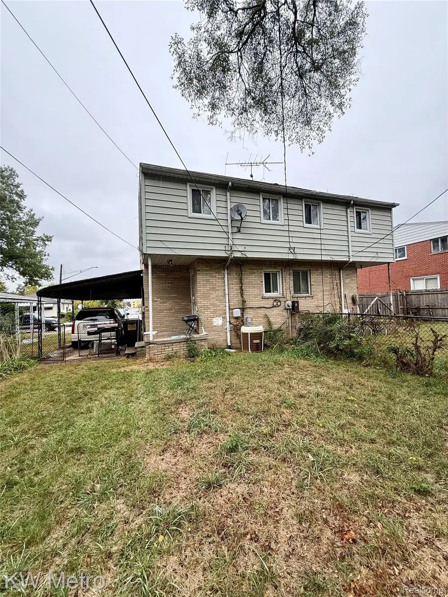 8655 Pembroke Avenue, Detroit, MI 48221 - Image #3