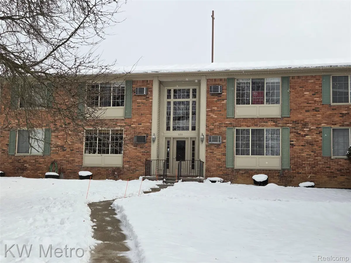 500 Romeo Road #122, Rochester, MI 48307 - Image #1