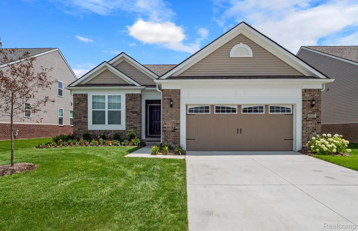 5621 Lewiston Road, Canton, MI 48188 - Image #1