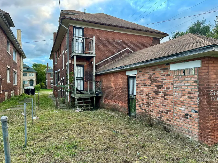 2310 Hazelwood Street, Detroit, MI 48206 - Image #3
