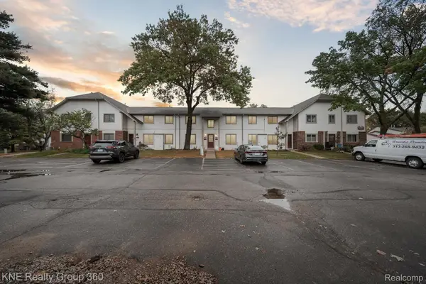 7220 Bluewater Drive #134, Clarkston, MI 48348