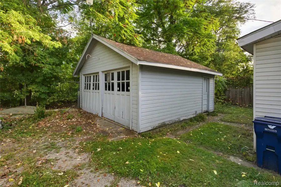 620 E 2nd Street, Flint, MI 48503 - Image #3