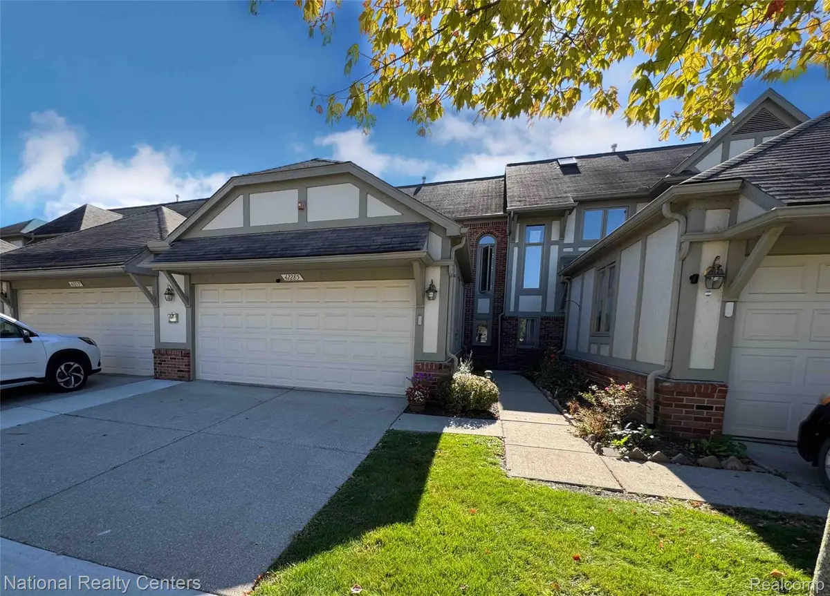 42285 Saratoga Circle, Canton, MI 48187 - Image #1