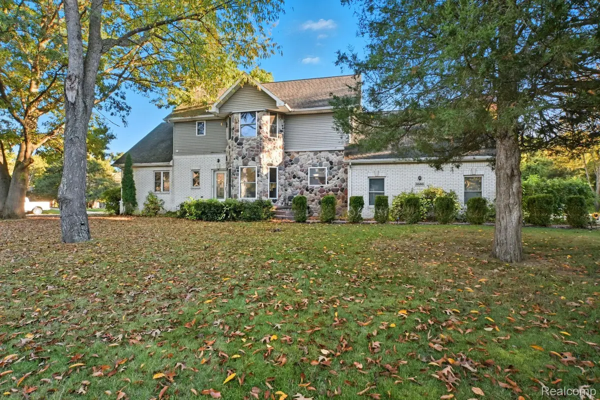 3590 Habitat Trail, Pinckney, MI 48169 - Image #1