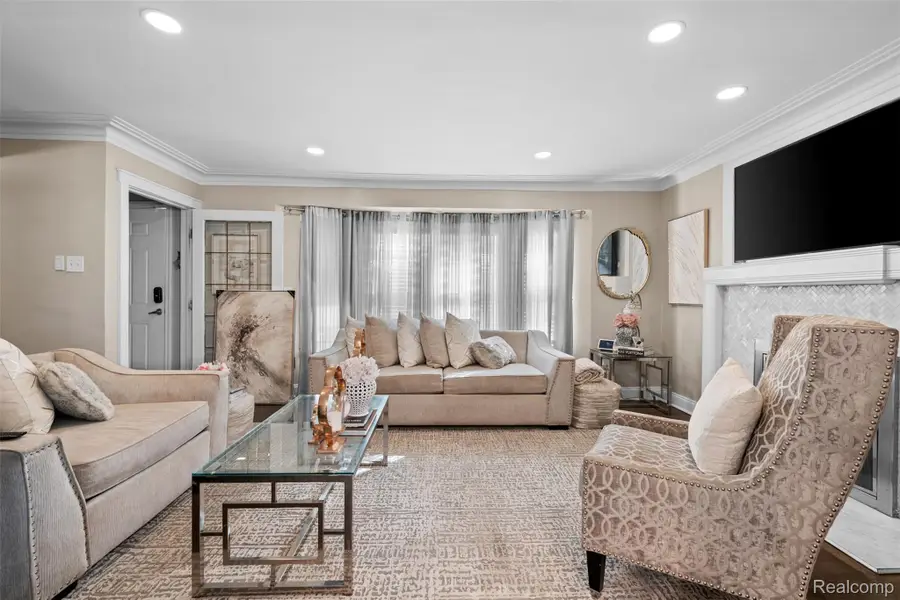 150 W Hildale, Detroit, MI 48203 - Image #3