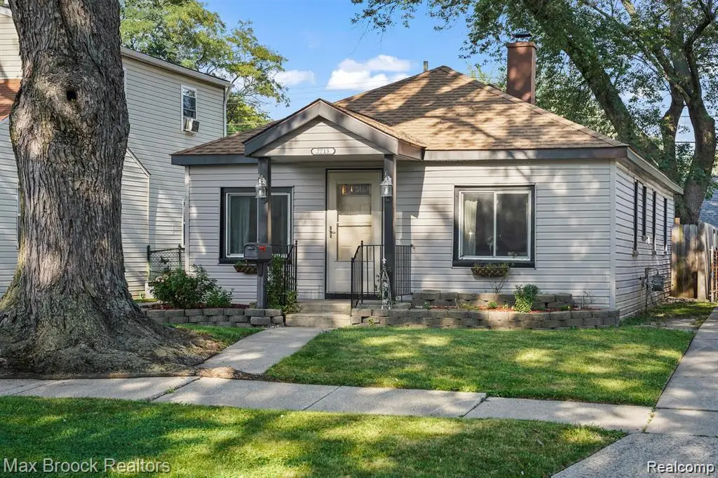 7713 Jackson Street, Taylor, MI 48180 - #1