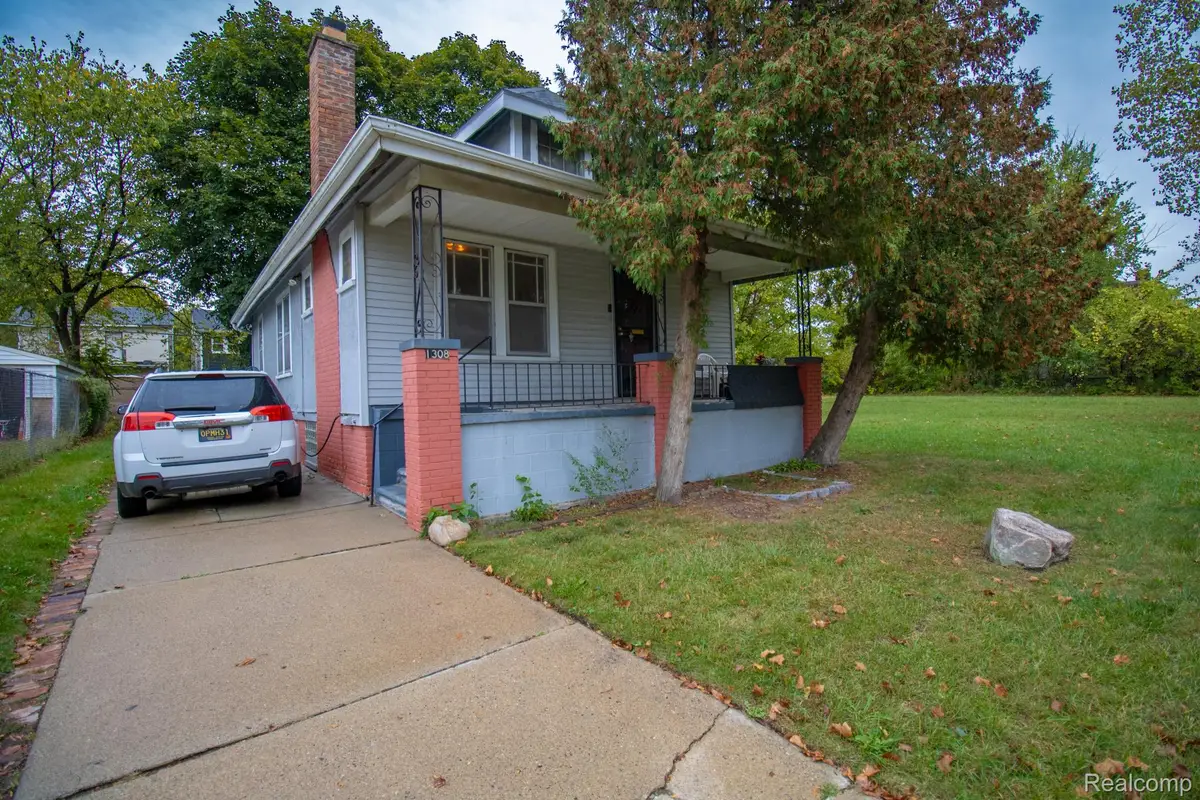 1308 Ashland Street, Detroit, MI 48215 - Image #1