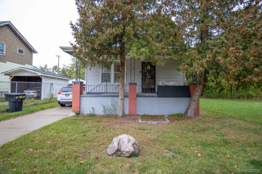 1308 Ashland Street, Detroit, MI 48215 - Image #2