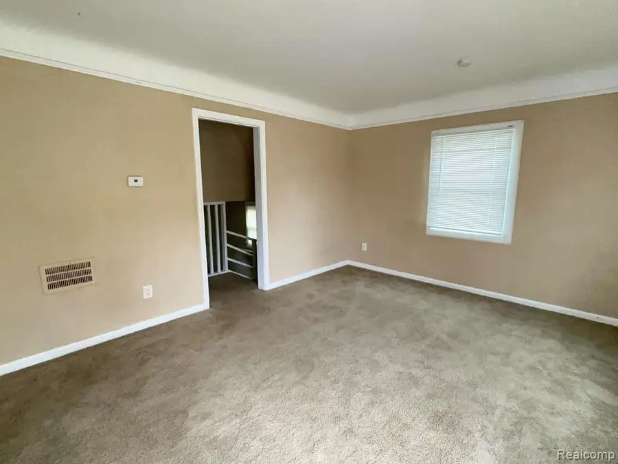 20561 Pelkey Street, Detroit, MI 48205 - Image #2