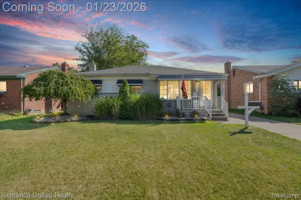 570 Cardwell Street, GardenCity, MI 48135