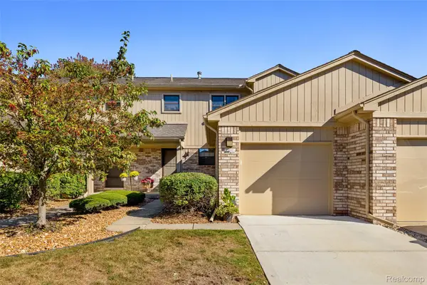 41600 Janet Drive, ClintonTownship, MI 48038