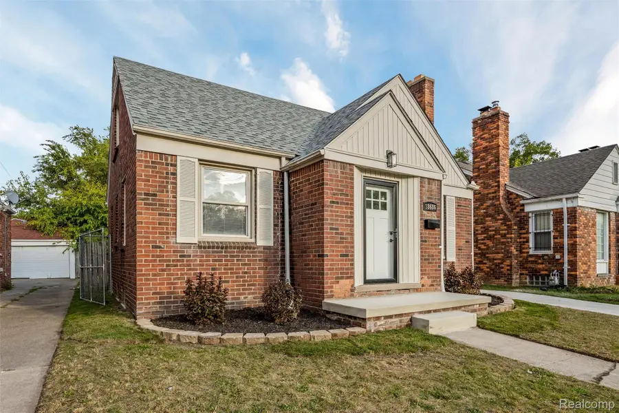 18686 Snowden Street, Detroit, MI 48235 - Image #3