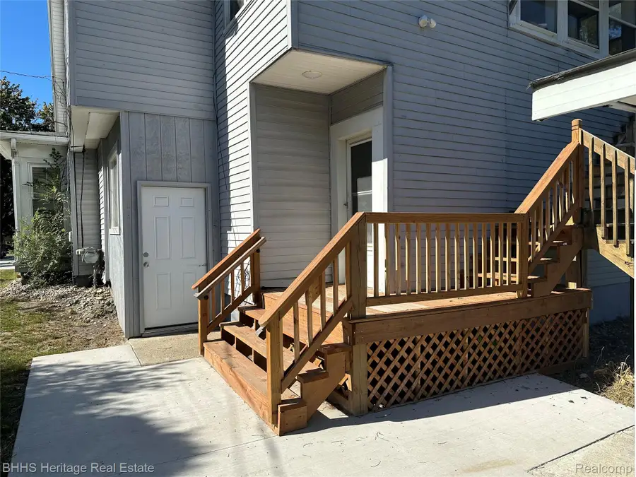 823 Alger Street, Howell, MI 48843 - Image #3