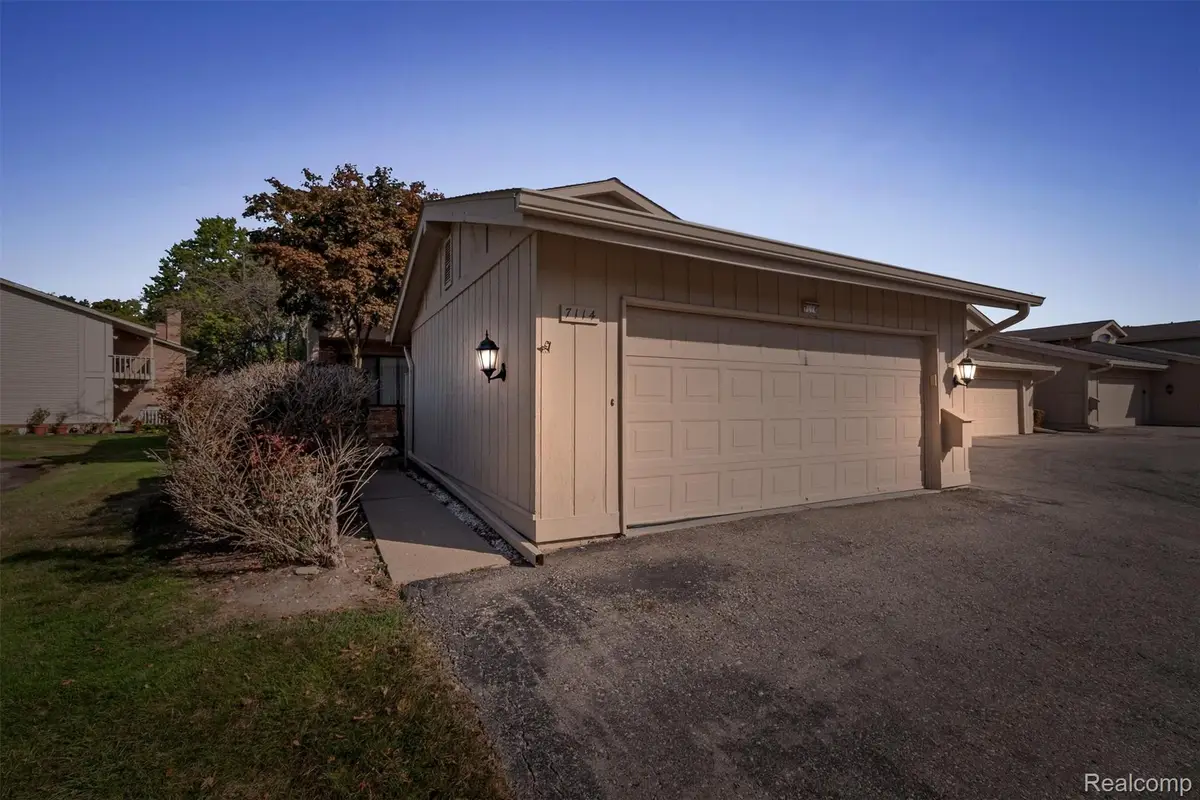 7114 Pebble Park Drive, West Bloomfield, MI 48322 - Image #1