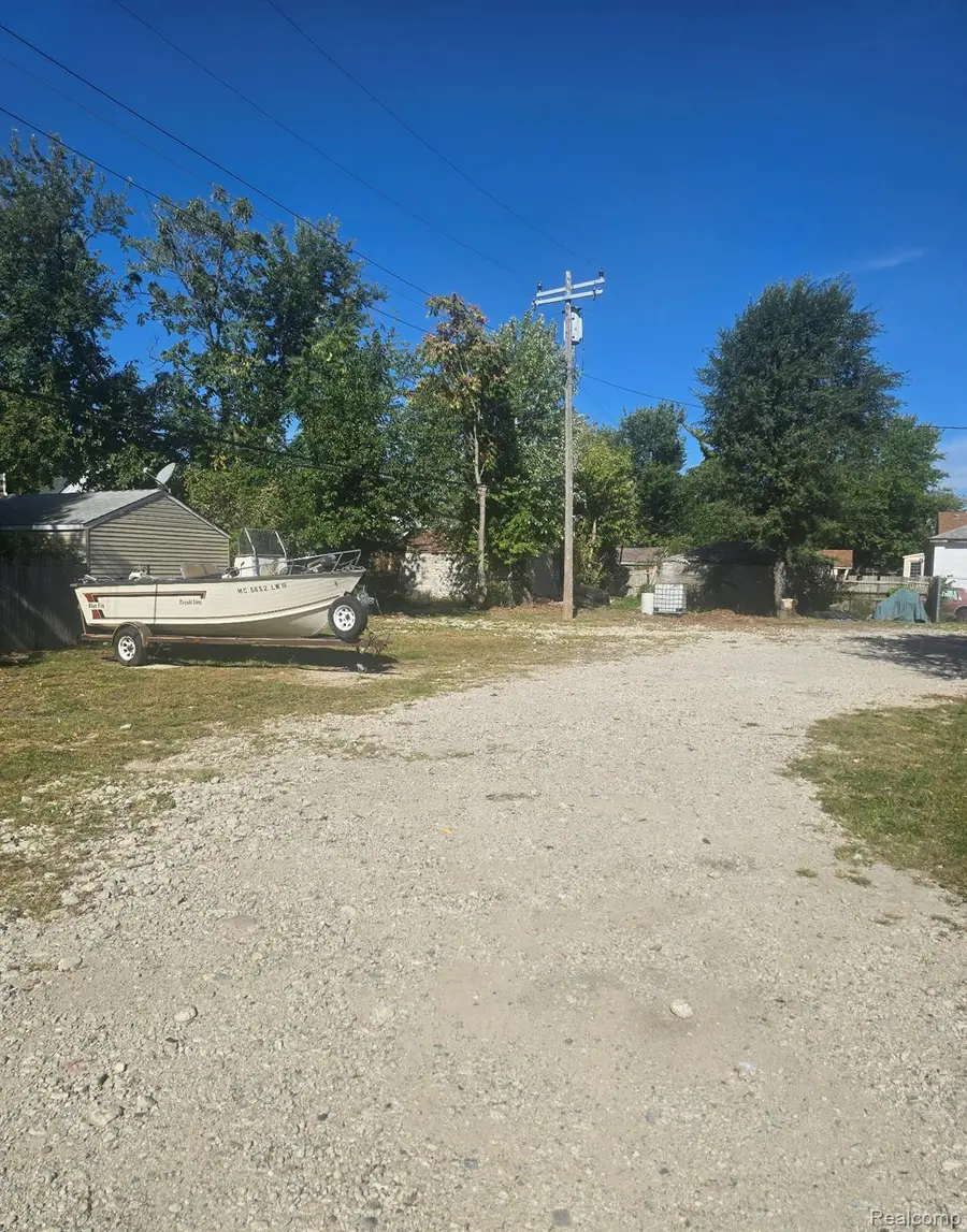 19151 Helen Street, Detroit, MI 48234 - Image #2