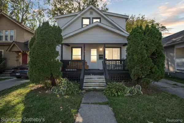 250 Spencer Street, Fenton, MI 48220