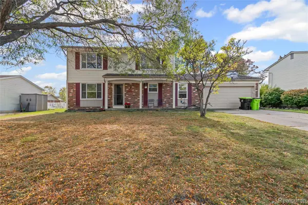 40209 Oak Tree, Novi, MI 48375