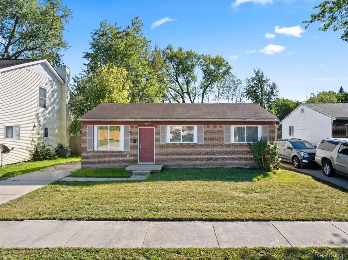 13740 Leonard Avenue, Warren, MI 48089 - Image #1