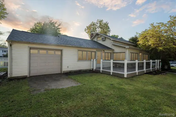 131 W South Street, Williamston, MI 48895