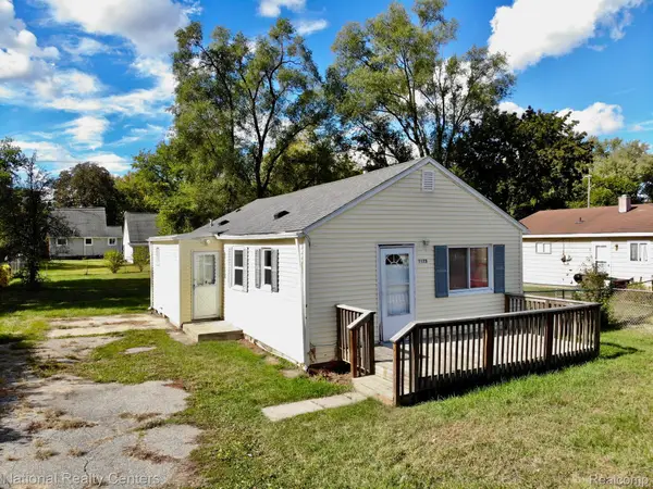 1123 Cherrylawn Drive, Pontiac, MI 48340