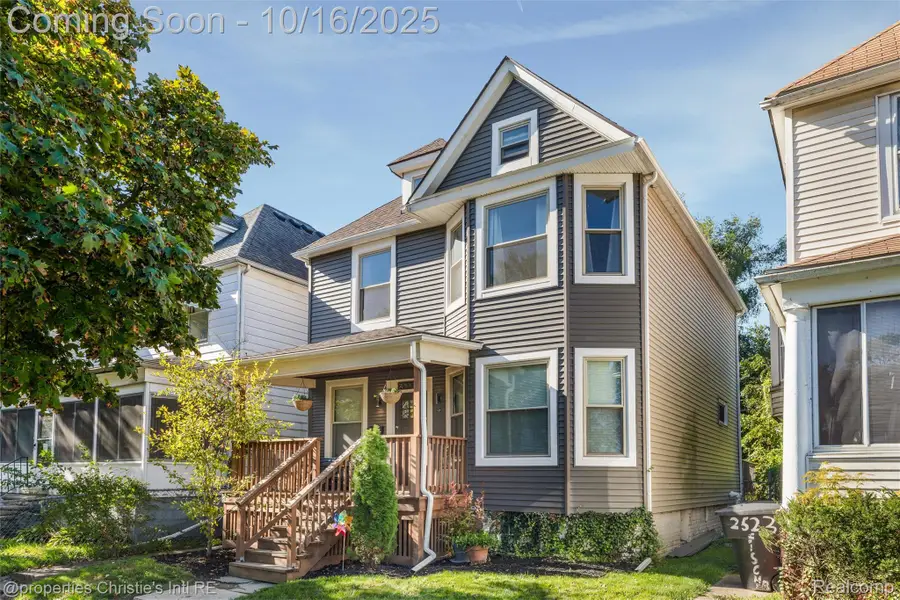2517 Fischer Street, Detroit, MI 48214 - Image #2