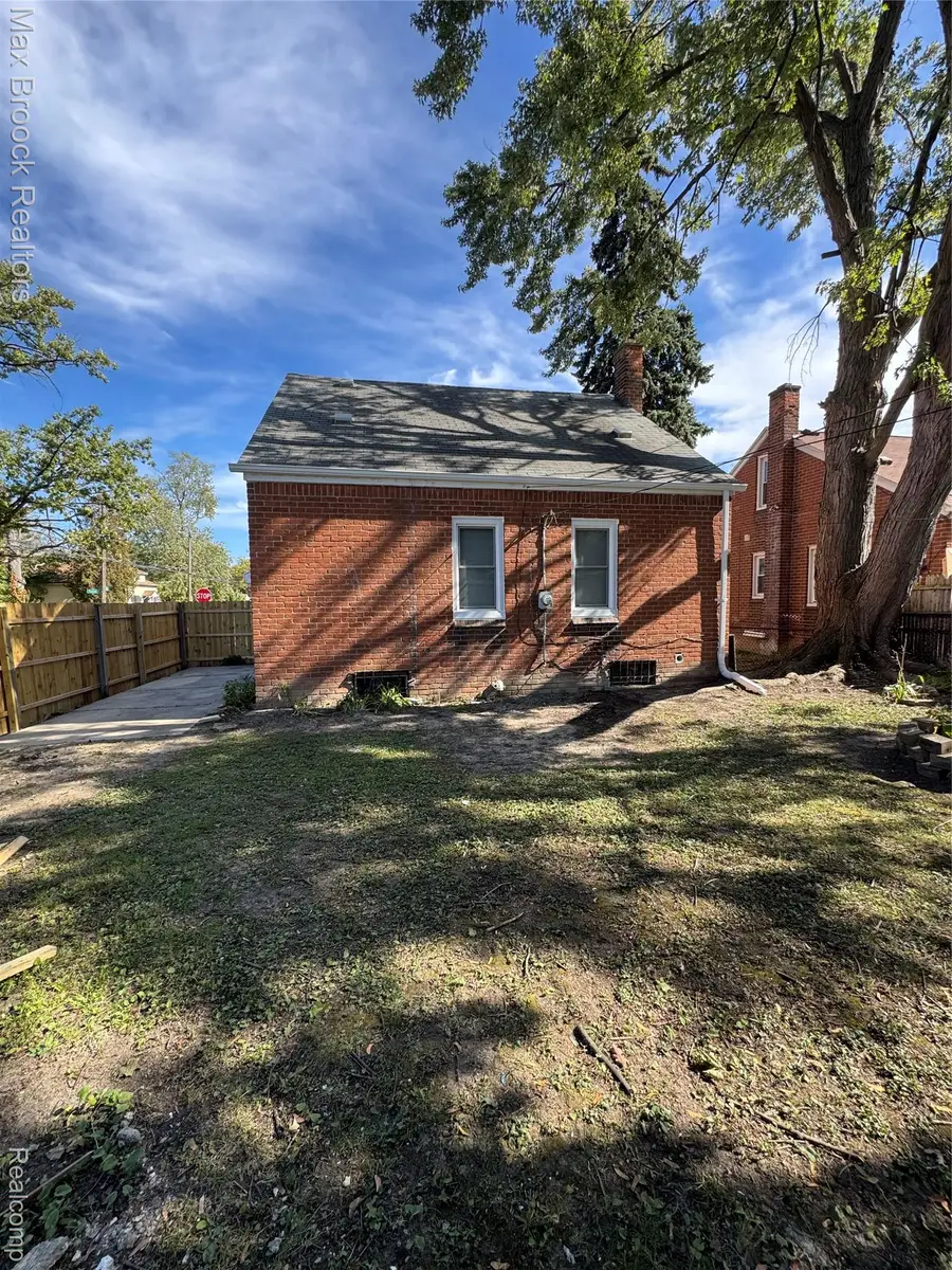 6267 Piedmont Street, Detroit, MI 48228 - Image #3