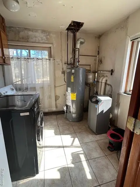 30040 Schoenherr Road, Warren, MI 48088 - Image #1