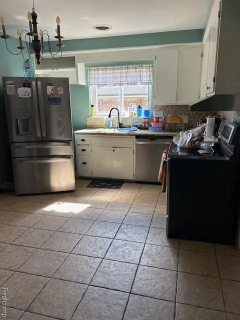 30040 Schoenherr Road, Warren, MI 48088 - Image #2