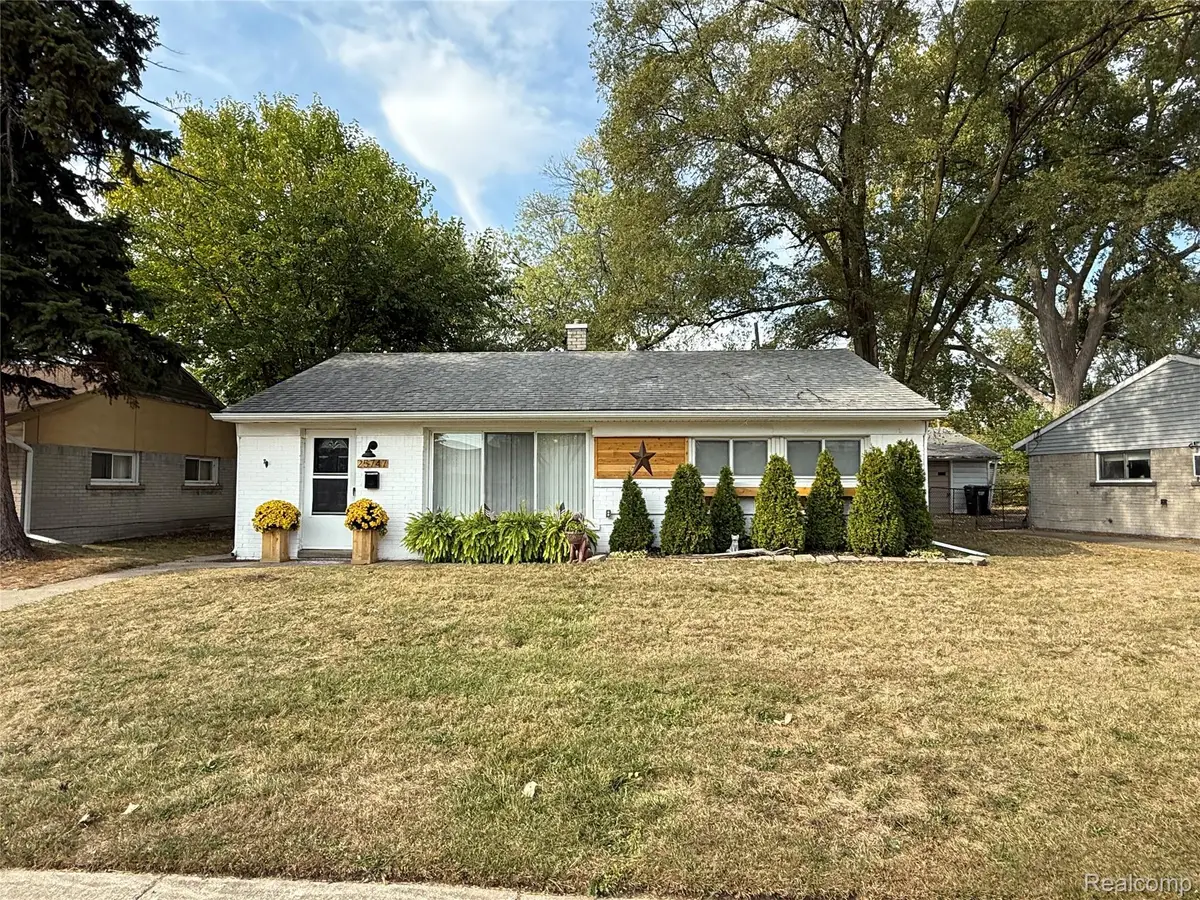 25747 Miracle Drive, Madison Heights, MI 48071 - Image #1