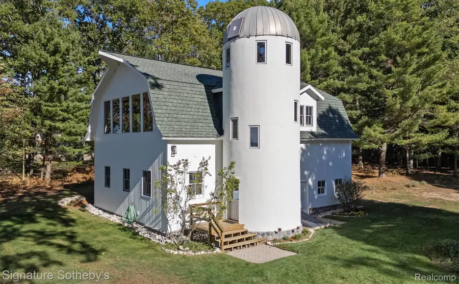 8282 W Harrison Road, Mears, MI 49436 - Image #3