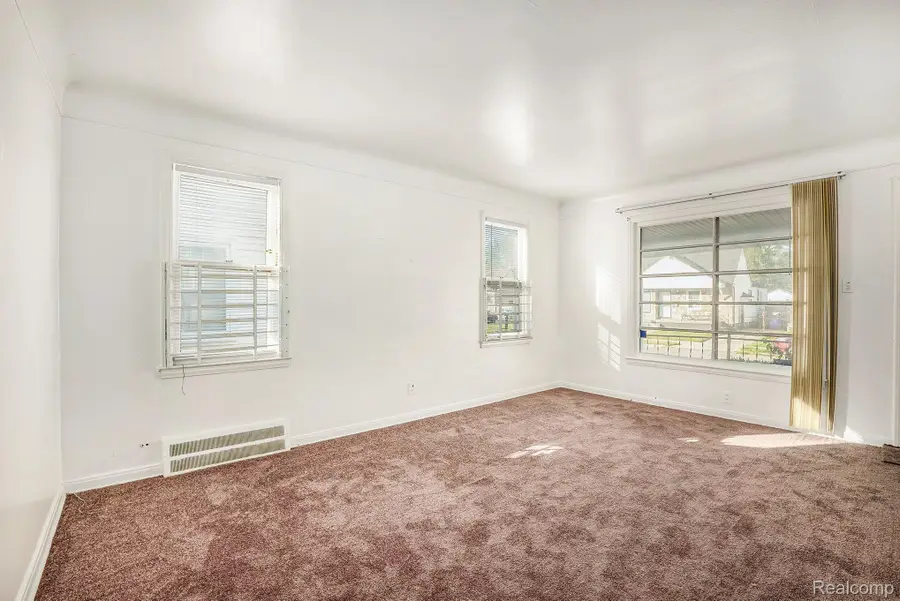 8114 Roselawn Street, Detroit, MI 48204 - Image #3