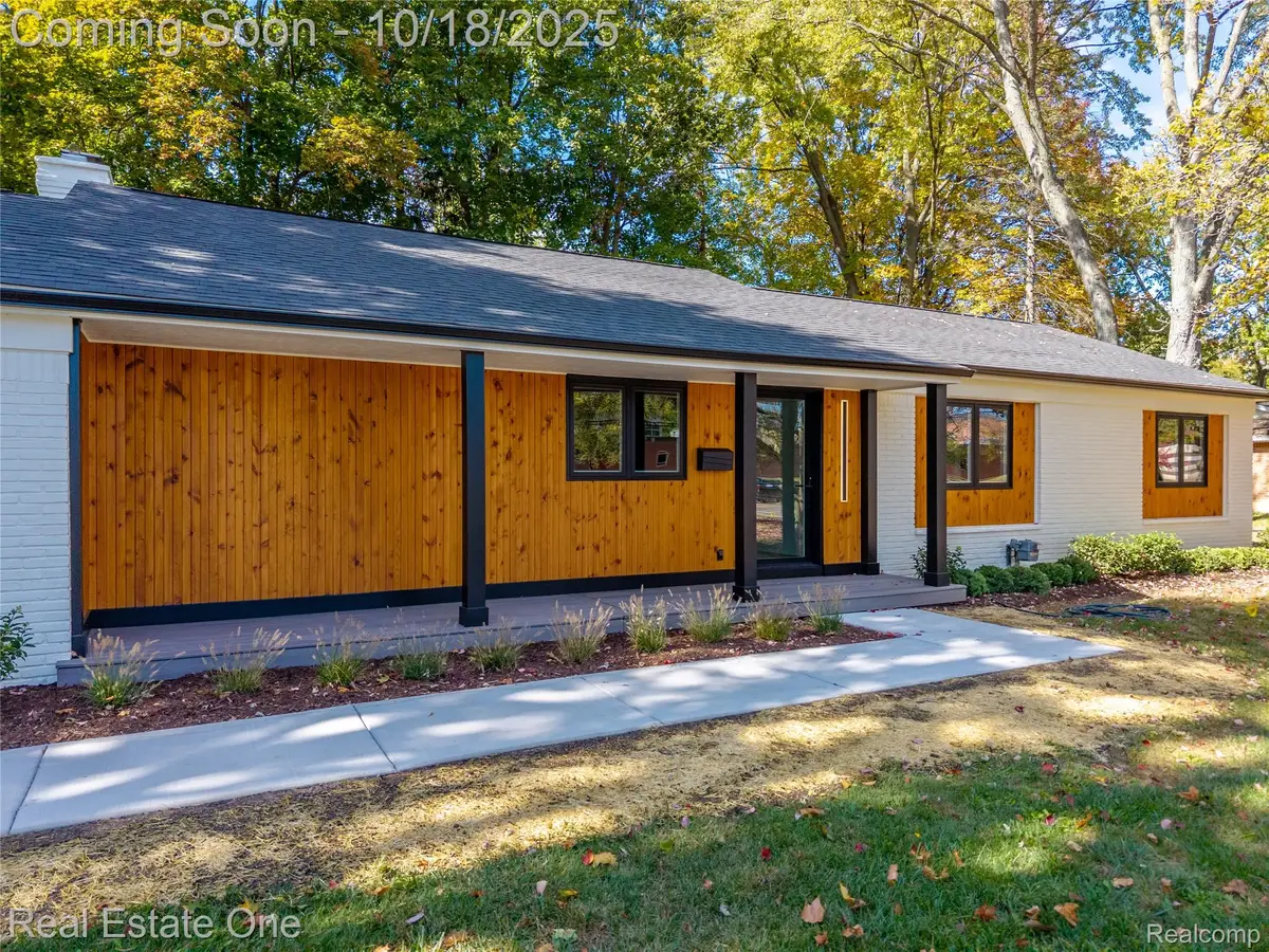 786 S Cranbrook Road, Bloomfield, MI 48301 - Image #1