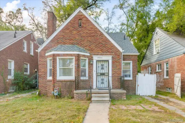 19355 Rutherford Street, Detroit, MI 48235