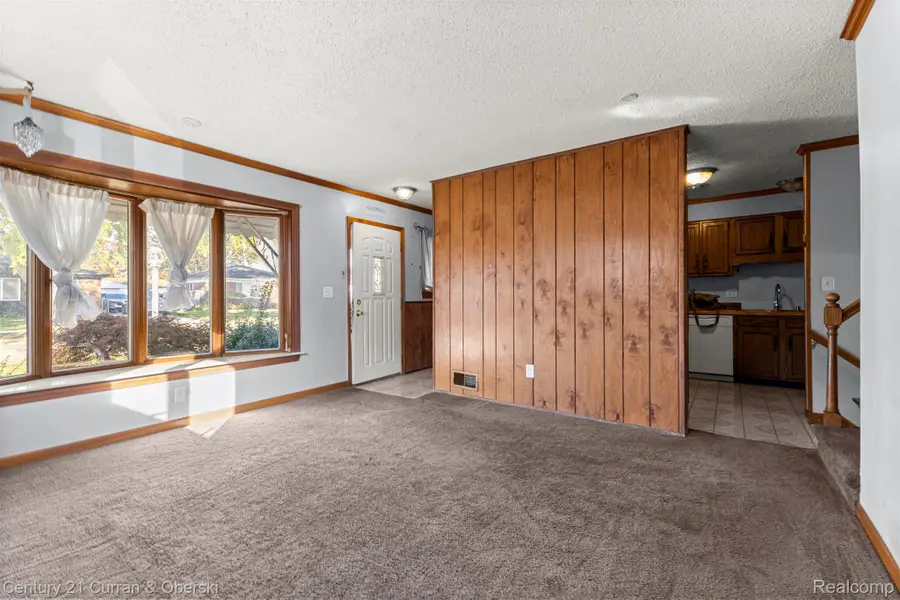 8319 Ziegler Street, Taylor, MI 48180 - Image #3