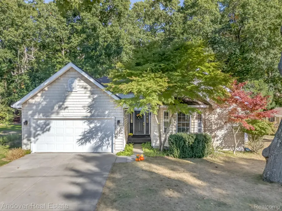 6520 Indian Point Road, Montague, MI 49437 - Image #2