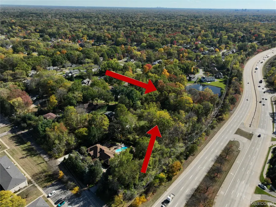 4255 Telegraph Road, Bloomfield, MI 48302 - Image #2