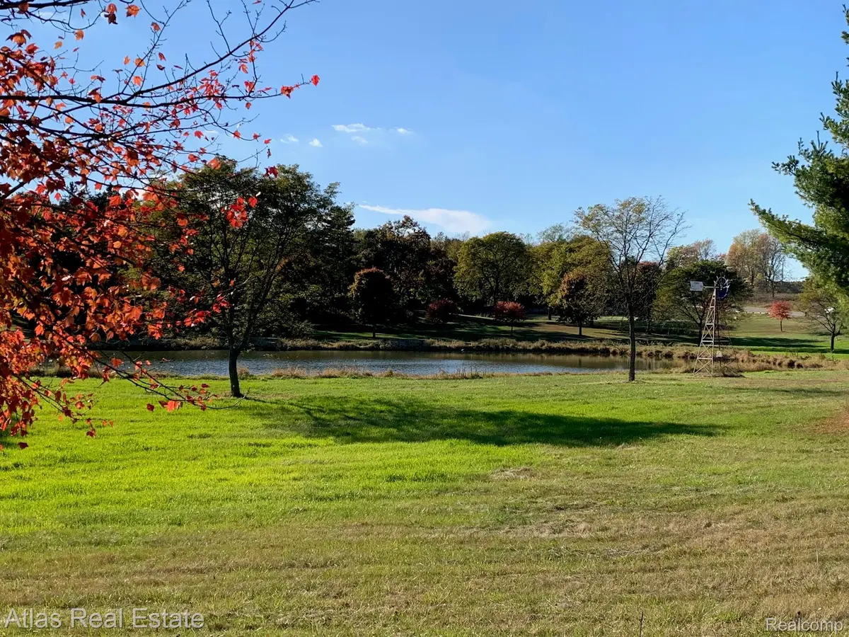 10020 Strawberry Trail, Goodrich, MI 48438 - Image #1