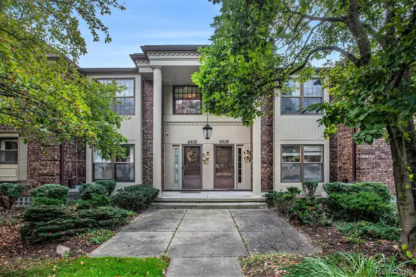 4408 Knightsbridge Lane, WestBloomfield, MI 48323