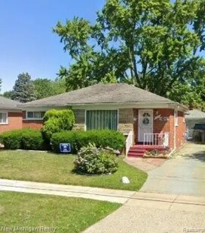 24936 Elmira, Redford, MI 48239