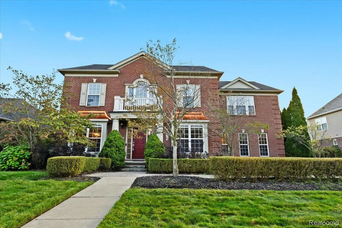 49499 Great Falls Road, Canton, MI 48188 - #1