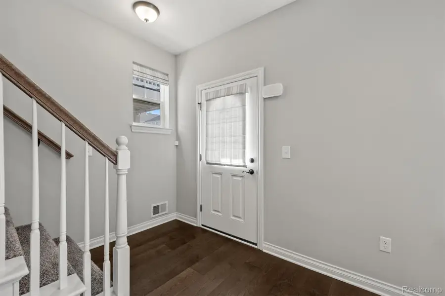 3809 Forester Boulevard, Auburn Hills, MI 48326 - Image #3